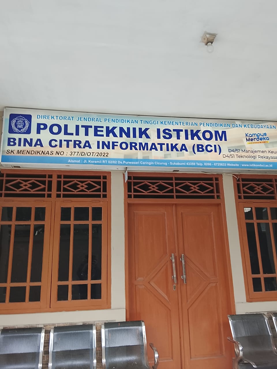 ‎Politeknik ISTIKOM BCI Diduga Langgar Aturan, membuka Kampus Cabang Tanpa Izin Resmi LLDIKTI‎